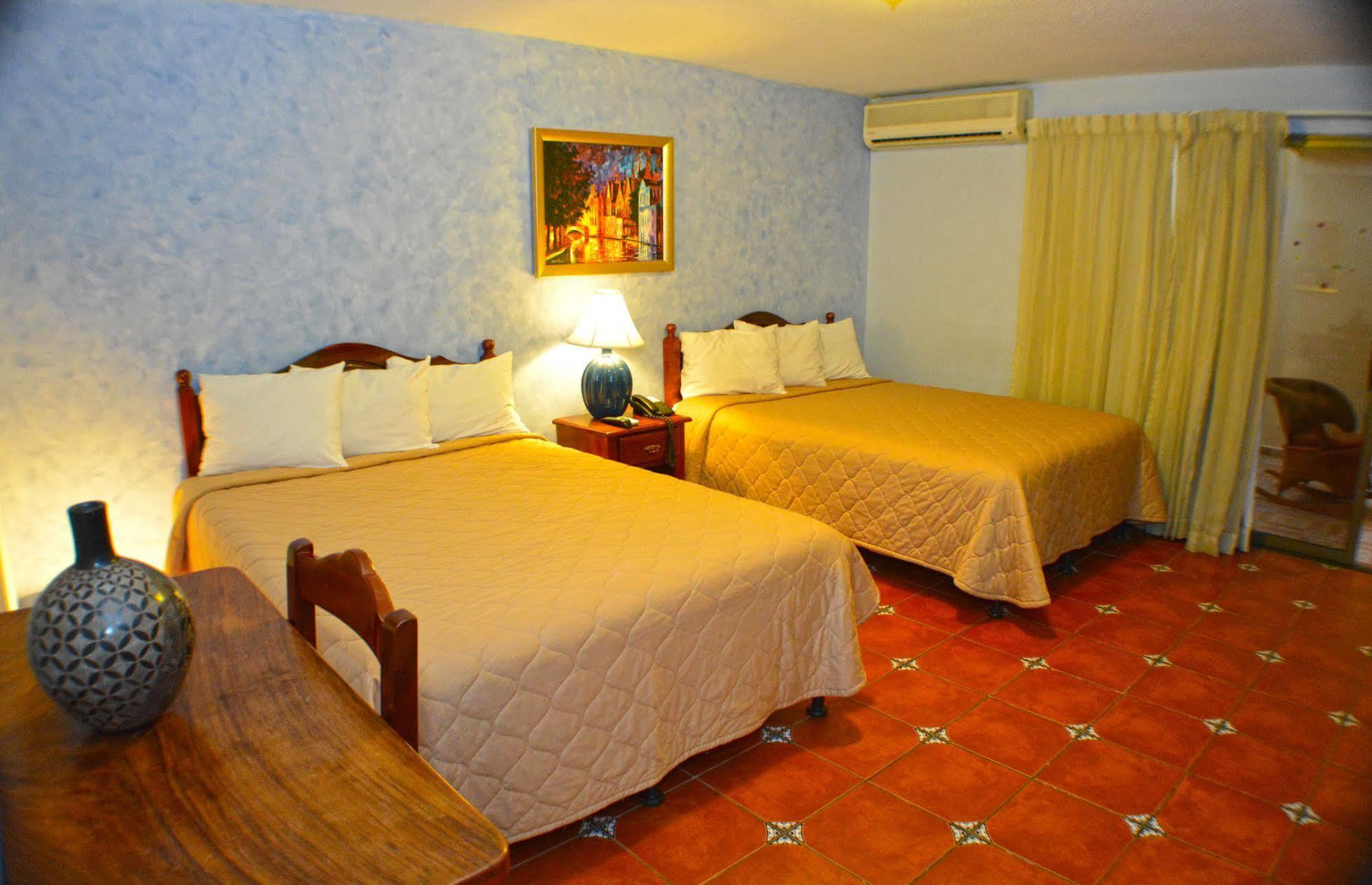 Hotel Colonnade Nicaragua Managua Bagian luar foto