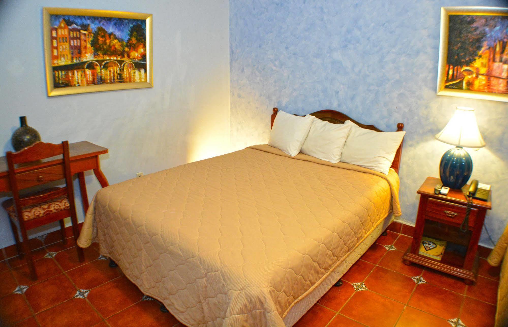 Hotel Colonnade Nicaragua Managua Bagian luar foto